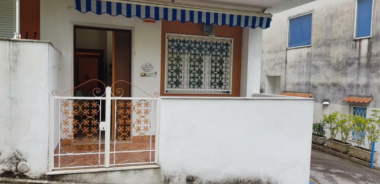 Casa Vacanza Giovanna Vietri sul Mare Exterior photo